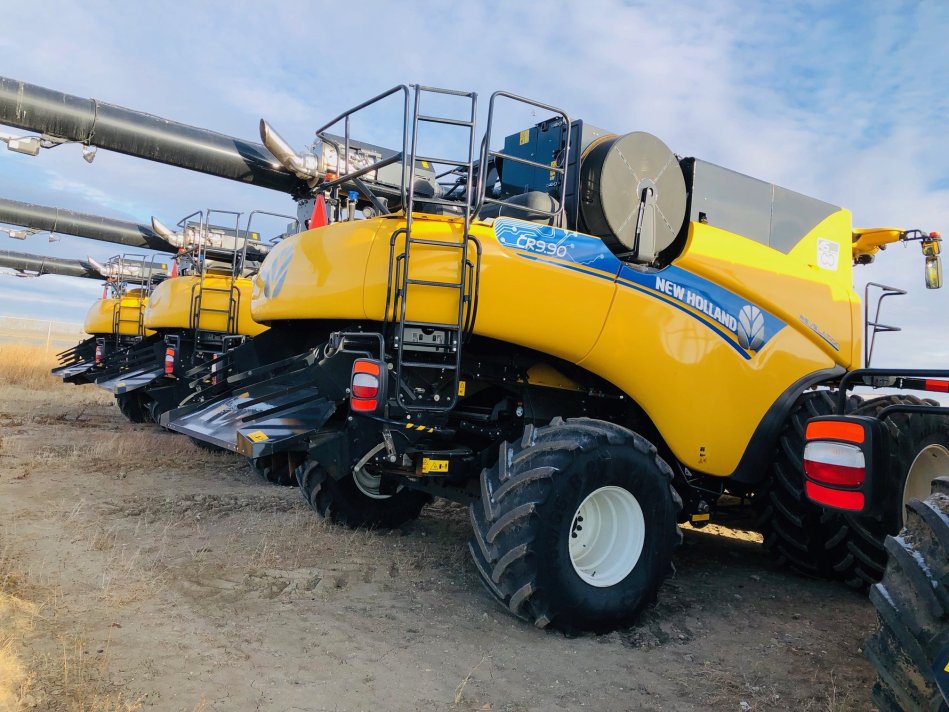 NEW HOLLAND CR9.90Z 630 Sep Hrs 932037003 96264