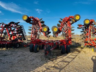 2015 BOURGAULT 3320-66 XTC - Image 1