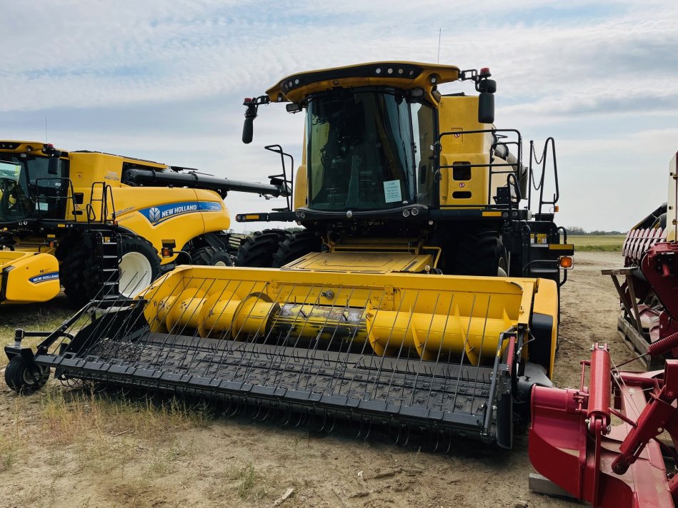 NEW HOLLAND CR9.90Z 627 Sep Hrs 7M2045022 103418