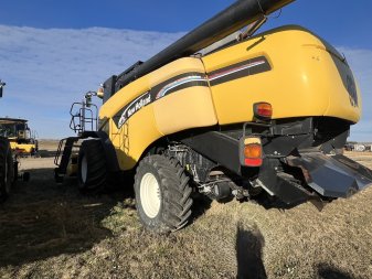 2004 NEW HOLLAND CX860Z 2365 Sep Hrs - Image 1