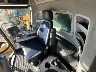 2019 NEW HOLLAND CX8.90Z 434 Sep Hrs - Image 3