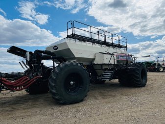2021 BOURGAULT 9950 - Image 2