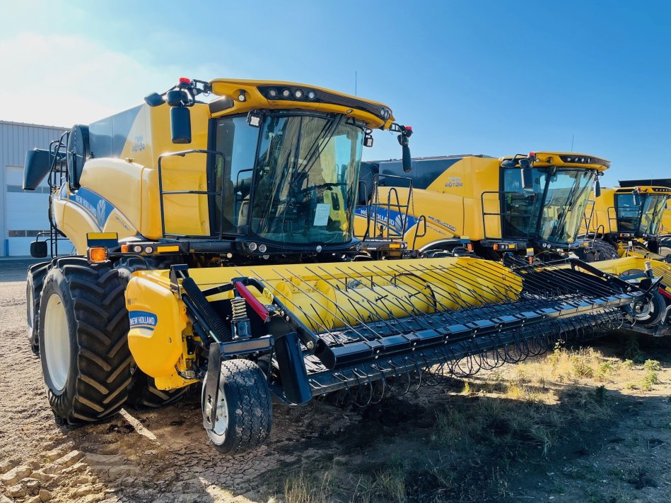 NEW HOLLAND CR9.90Z 325 Sep Hrs 7M2081007 129133