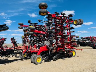 2019 BOURGAULT 3320-66 XTC - Image 2