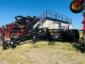 2021 BOURGAULT L9650 - Image 1
