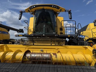 2022 NEW HOLLAND CR8.90Z - Image 0