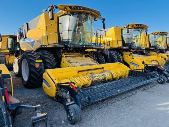 2021 NEW HOLLAND CR9.90Z 646 Sep Hrs, 787 Eng Hrs - Image 0