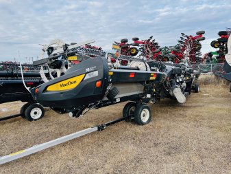 2022 MACDON FD245 - Image 0