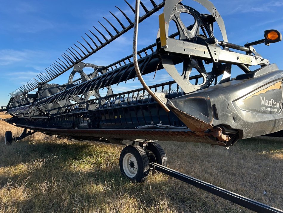 MACDON FD75-35  324611-18 131193