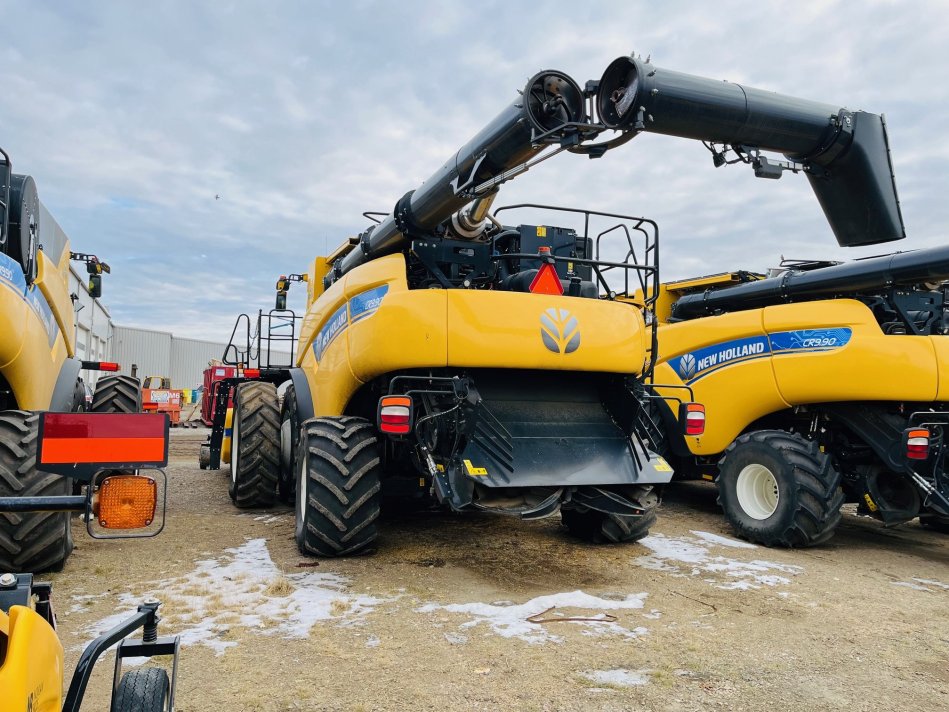 NEW HOLLAND CR9.90Z  7M2060031 131570