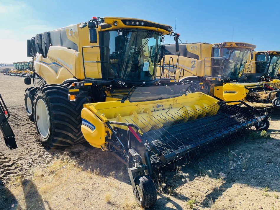 NEW HOLLAND CR10.90Z here HAFR107NCR2094017 129129