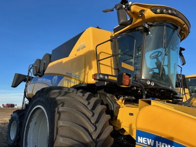 2023 NEW HOLLAND CR10.90Z 536 Sep Hrs - Image 1