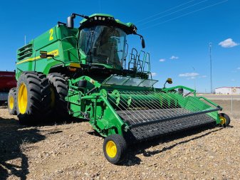 2024 JOHN DEERE X9 1100 247 Sep Hrs - Image 0