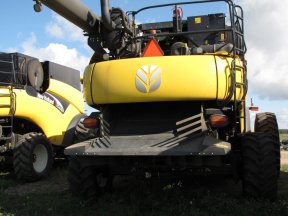 2015 NEW HOLLAND CR8.90 778 Sep Hrs - Image 2