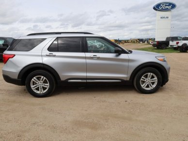 2020 Ford Explorer XLT  - Heated Seats - Power Trunk - Image 2