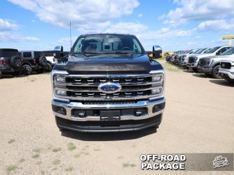 2024 Ford F-350 Super Duty Lariat  - Power Stroke - Image 3