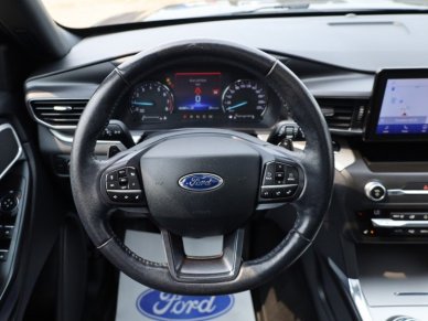 2020 Ford Explorer XLT  - Heated Seats - Navigation - Image 12