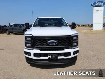 Ford F-350 Super Duty Lariat  - Leather Seats 1FT8W3BT7REE32630 102076