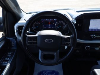 2022 Ford F-150 XLT  - Heated Seats - Trailer Hitch - Image 10