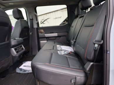 2024 Ford F-350 Super Duty Lariat  - Leather Seats - Image 9