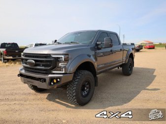 2022 Ford F-350 Super Duty Platinum  - Tremor Off-Road - Image 1