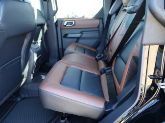 2024 Ford Bronco Outer Banks  - Leather Seats - Image 9