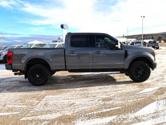 2022 Ford F-350 Super Duty Lariat  - Tremor - Power Stroke - Image 2