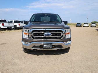 2022 Ford F-150 XLT  - Heated Seats - Trailer Hitch - Image 3