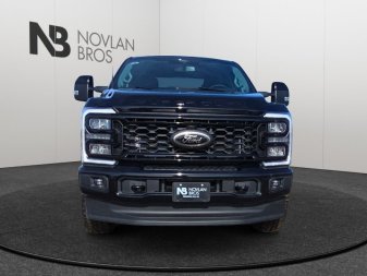 2025 Ford F-350 Super Duty LARIAT  - Premium Audio - Image 7