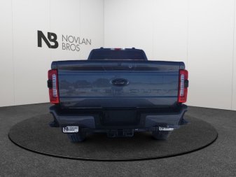 2025 Ford F-350 Super Duty LARIAT  - Premium Audio - Image 3