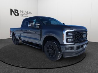2025 Ford F-350 Super Duty LARIAT  - Premium Audio - Image 6