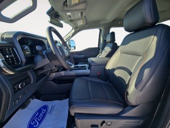 2025 Ford F-350 Super Duty LARIAT  - Premium Audio - Image 8