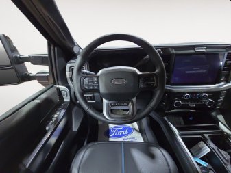 2025 Ford F-350 Super Duty PLATINUM  - Moonroof - Image 11
