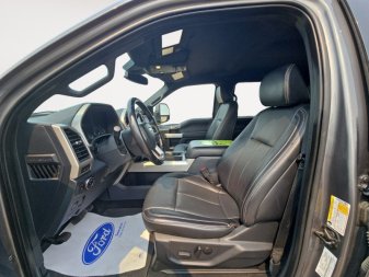 2022 Ford F-350 Super Duty Lariat  - Power Stroke - Image 8