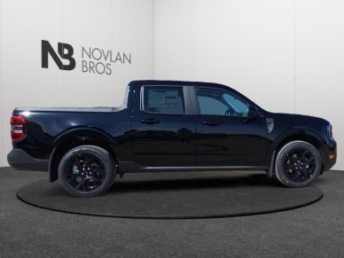 2025 Ford Maverick Lariat  - Sunroof - Tow Package - Image 5
