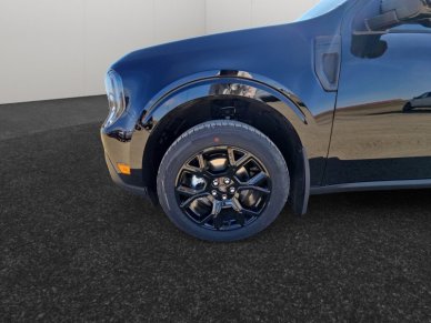 2025 Ford Maverick Lariat  - Sunroof - Tow Package - Image 13