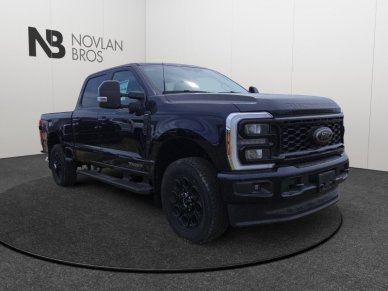 2025 Ford F-350 Super Duty LARIAT  - Moonroof - Image 6