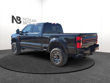 2025 Ford F-350 Super Duty LARIAT  - Moonroof - Image 2