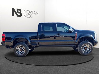 2025 Ford F-350 Super Duty LARIAT  - Moonroof - Image 4