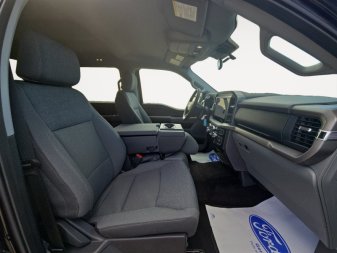 2025 Ford F-150 XLT  - Tailgate Step - Image 15
