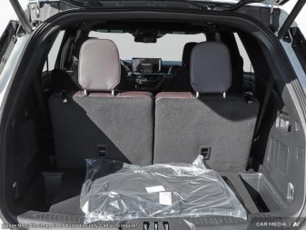 2025 Ford Explorer Platinum  - Leather Seats - Image 6