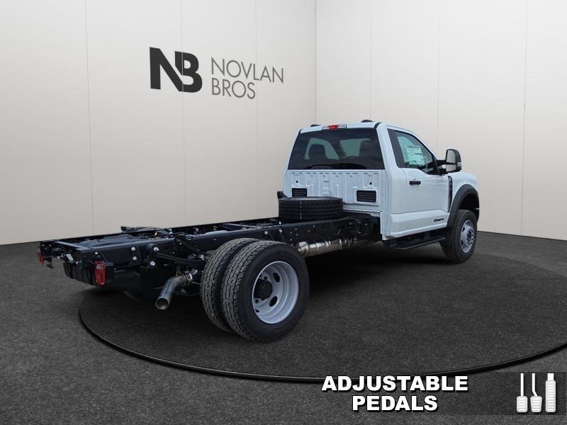 Ford F-600 Super Duty DRW XLT  - Diesel Engine 1FDFF6LT3SDA08747 121087