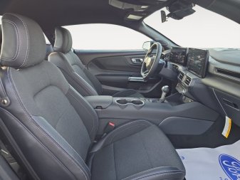 2025 Ford Mustang EcoBoost - Image 10