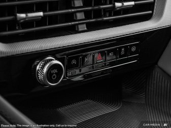 2025 Ford Explorer Active  - Heated Seats - Image 23