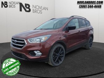 Ford Escape SE  - Bucket Seats 1FMCU9GD5JUA00967 121664