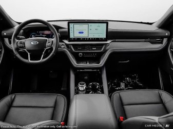 2025 Ford Explorer Platinum  - Sunroof -  Cooled Seats - Image 20