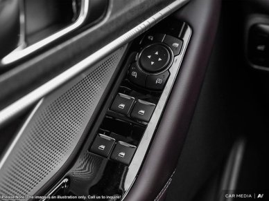 2025 Ford Explorer Platinum  - Sunroof -  Cooled Seats - Image 14