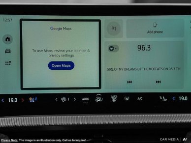 2025 Ford Explorer Platinum  - Sunroof -  Cooled Seats - Image 16