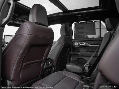 2025 Ford Explorer Platinum  - Sunroof -  Cooled Seats - Image 19