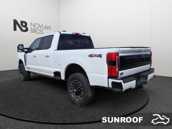 2025 Ford F-350 Super Duty PLATINUM  - Moonroof - Image 3